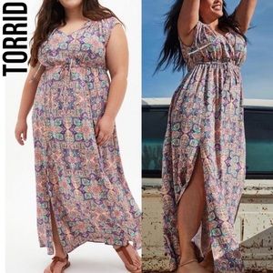 Torrid Challis Tie-Front Maxi Skater Dress ~ Pink Tile Print ~ Size 1X (?)